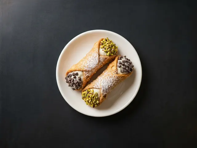Cannoli Shells from Chicago Pizza and Pasta in Irving, Texas