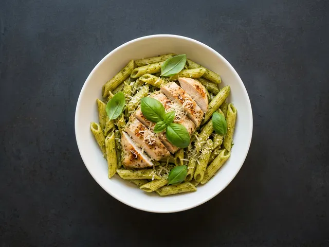 Chicken Pesto Penne from Chicago Pizza and Pasta in Irving, Texas